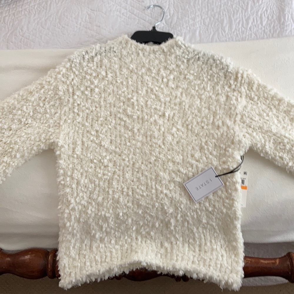 Cream sweater. NWT